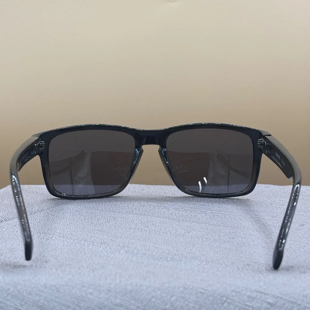 Panama Jack Polarized Sunglasses Black Square Frame AH1019 24253SPO009